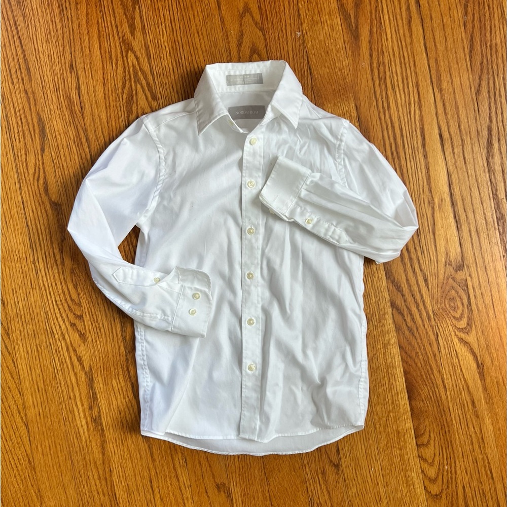 Nordstrom White Dress Shirt Classic Collared Design